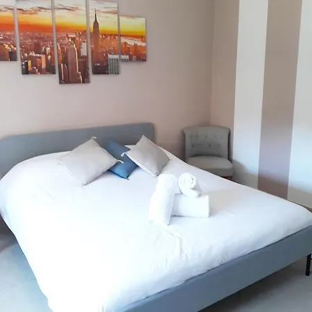 Stanza Vacanza Confortevole In Ad Un Passo Dal Mare Guest house